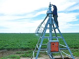 What are the advantages of Center- pivot Irrigation Machines?
